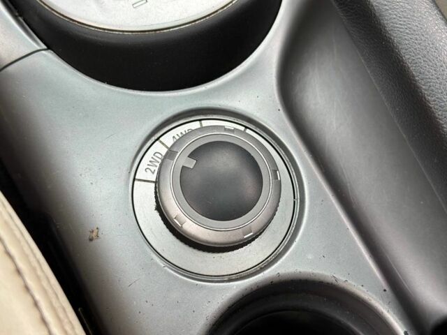 Білий Міцубісі Аутлендер, об'ємом двигуна 2.4 л та пробігом 160 тис. км за 9299 $, фото 21 на Automoto.ua