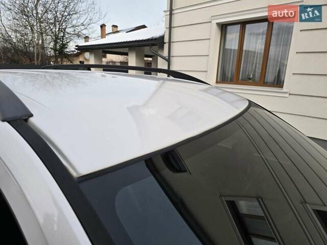 Білий Міцубісі Аутлендер, об'ємом двигуна 2.36 л та пробігом 178 тис. км за 10200 $, фото 52 на Automoto.ua