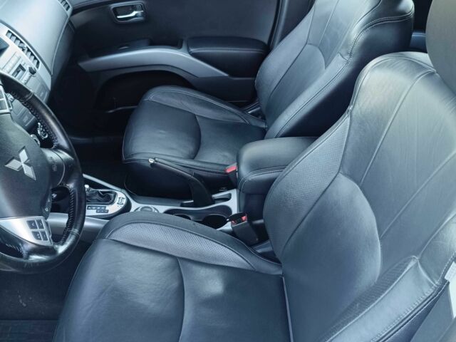 Белый Мицубиси Аутлендер, объемом двигателя 2.2 л и пробегом 232 тыс. км за 11100 $, фото 15 на Automoto.ua