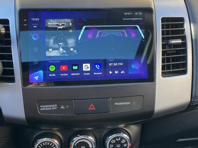 Белый Мицубиси Аутлендер, объемом двигателя 2.4 л и пробегом 154 тыс. км за 12500 $, фото 16 на Automoto.ua