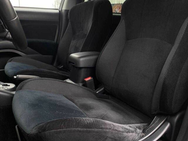 Белый Мицубиси Аутлендер, объемом двигателя 2 л и пробегом 248 тыс. км за 10490 $, фото 19 на Automoto.ua