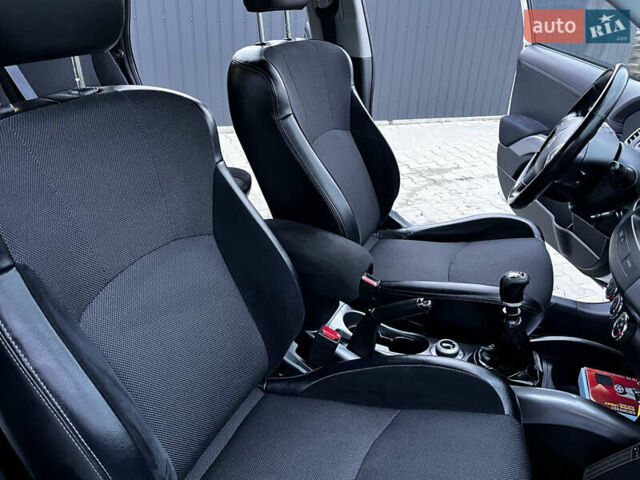 Белый Мицубиси Аутлендер, объемом двигателя 2.3 л и пробегом 161 тыс. км за 11150 $, фото 33 на Automoto.ua