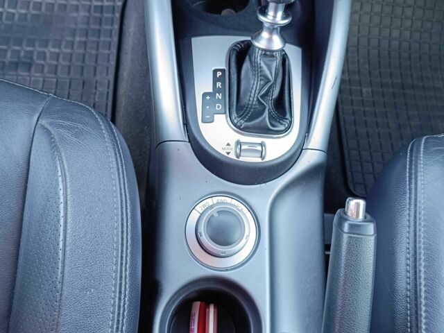 Белый Мицубиси Аутлендер, объемом двигателя 2.2 л и пробегом 232 тыс. км за 11100 $, фото 17 на Automoto.ua