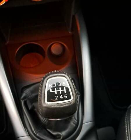 Белый Мицубиси Аутлендер, объемом двигателя 2.27 л и пробегом 191 тыс. км за 10999 $, фото 18 на Automoto.ua