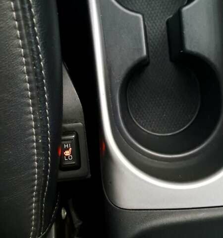 Белый Мицубиси Аутлендер, объемом двигателя 2.27 л и пробегом 191 тыс. км за 10999 $, фото 17 на Automoto.ua