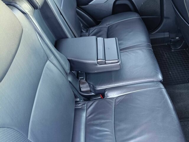 Белый Мицубиси Аутлендер, объемом двигателя 2.2 л и пробегом 232 тыс. км за 11100 $, фото 7 на Automoto.ua