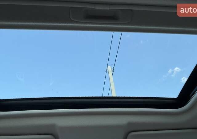 Белый Мицубиси Аутлендер, объемом двигателя 3 л и пробегом 269 тыс. км за 10500 $, фото 71 на Automoto.ua