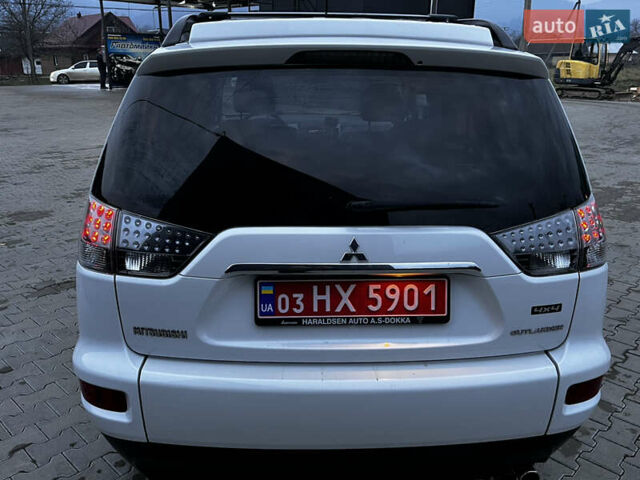 Белый Мицубиси Аутлендер, объемом двигателя 2.3 л и пробегом 161 тыс. км за 11150 $, фото 15 на Automoto.ua