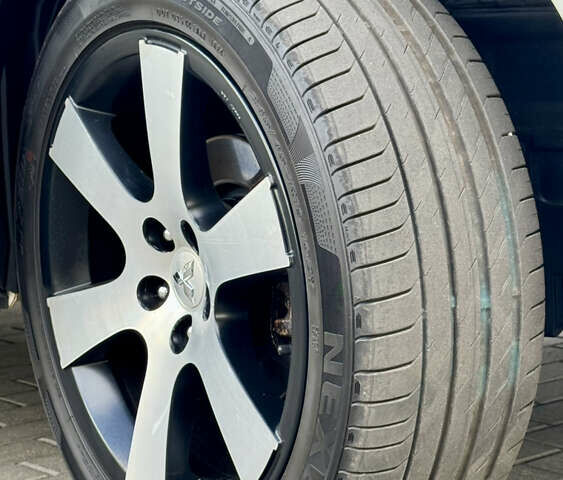 Белый Мицубиси Аутлендер, объемом двигателя 2.2 л и пробегом 173 тыс. км за 12750 $, фото 49 на Automoto.ua