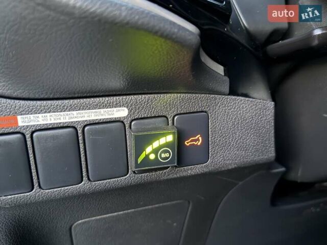 Білий Міцубісі Аутлендер, об'ємом двигуна 2.4 л та пробігом 154 тис. км за 12999 $, фото 20 на Automoto.ua