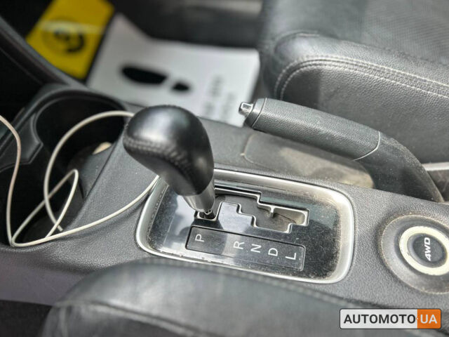 Белый Мицубиси Аутлендер, объемом двигателя 2.2 л и пробегом 195 тыс. км за 13600 $, фото 11 на Automoto.ua
