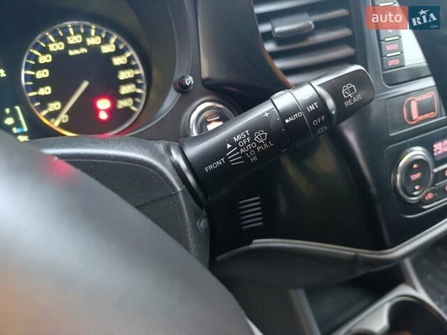 Белый Мицубиси Аутлендер, объемом двигателя 2.2 л и пробегом 278 тыс. км за 12600 $, фото 38 на Automoto.ua