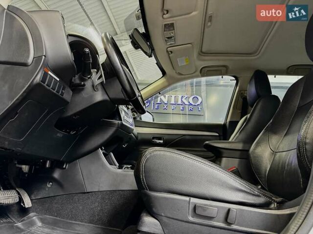 Білий Міцубісі Аутлендер, об'ємом двигуна 2.4 л та пробігом 168 тис. км за 11500 $, фото 29 на Automoto.ua