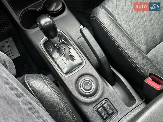 Белый Мицубиси Аутлендер, объемом двигателя 2.4 л и пробегом 175 тыс. км за 13900 $, фото 47 на Automoto.ua