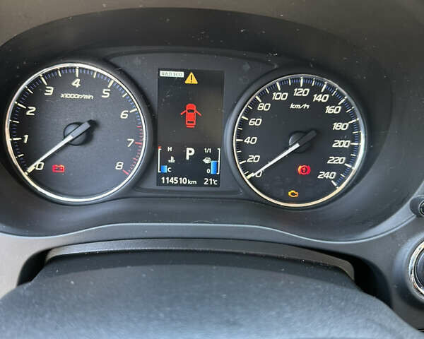 Белый Мицубиси Аутлендер, объемом двигателя 2.4 л и пробегом 114 тыс. км за 16800 $, фото 8 на Automoto.ua