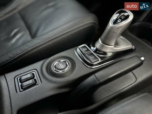 Міцубісі Аутлендер 2013 у Івано-Франківську на Automoto.ua Білий Міцубісі Аутлендер, об'ємом двигуна 2 л та пробігом 213 тис. км за 13888 $, фото 33 на Automoto.ua