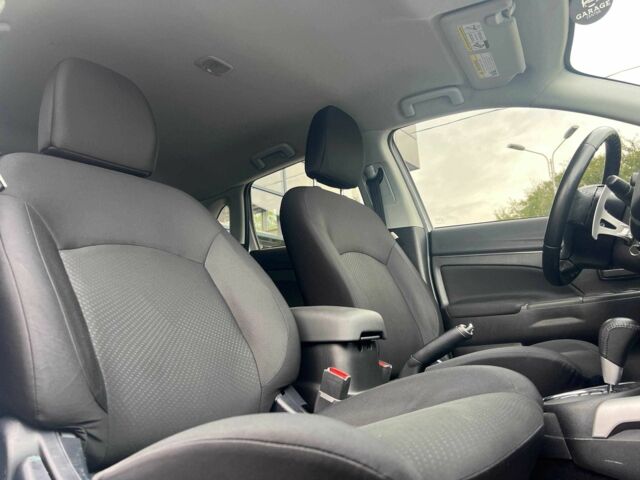 Білий Міцубісі Аутлендер, об'ємом двигуна 2 л та пробігом 224 тис. км за 9900 $, фото 20 на Automoto.ua