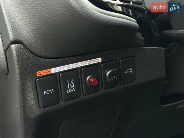 Белый Мицубиси Аутлендер, объемом двигателя 2.3 л и пробегом 214 тыс. км за 15499 $, фото 90 на Automoto.ua