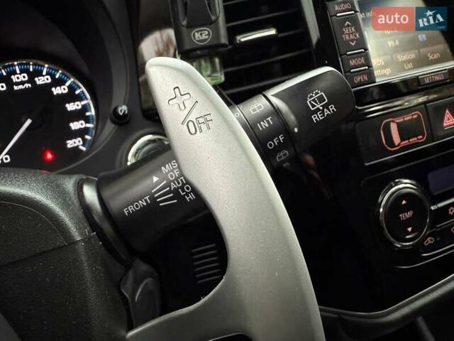 Мицубиси Аутлендер 2014 в Дрогобыче на Automoto.ua Белый Мицубиси Аутлендер, объемом двигателя 2 л и пробегом 228 тыс. км за 15300 $, фото 61 на Automoto.ua