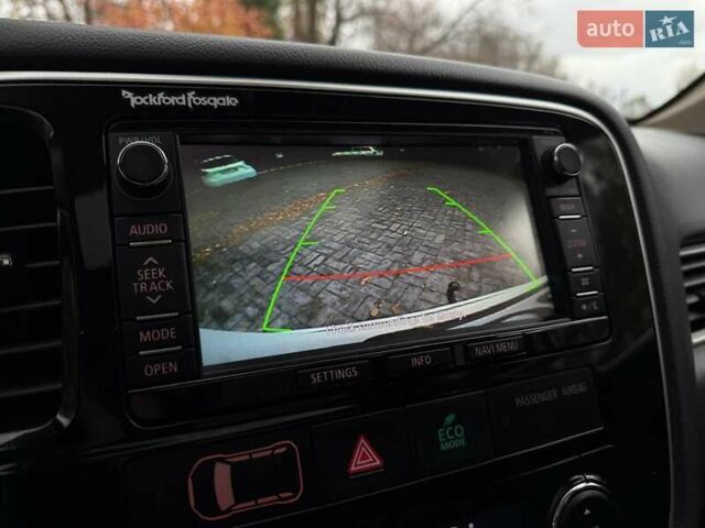 Мицубиси Аутлендер 2014 в Дрогобыче на Automoto.ua Белый Мицубиси Аутлендер, объемом двигателя 2 л и пробегом 228 тыс. км за 15300 $, фото 59 на Automoto.ua