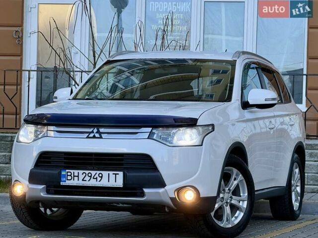 Белый Мицубиси Аутлендер, объемом двигателя 2.36 л и пробегом 140 тыс. км за 12999 $, фото 24 на Automoto.ua