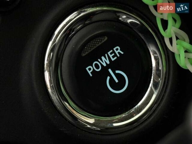 Мицубиси Аутлендер 2014 в Дрогобыче на Automoto.ua Белый Мицубиси Аутлендер, объемом двигателя 2 л и пробегом 228 тыс. км за 15300 $, фото 56 на Automoto.ua