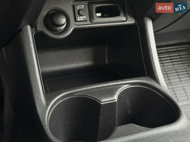 Белый Мицубиси Аутлендер, объемом двигателя 2.3 л и пробегом 214 тыс. км за 15499 $, фото 104 на Automoto.ua