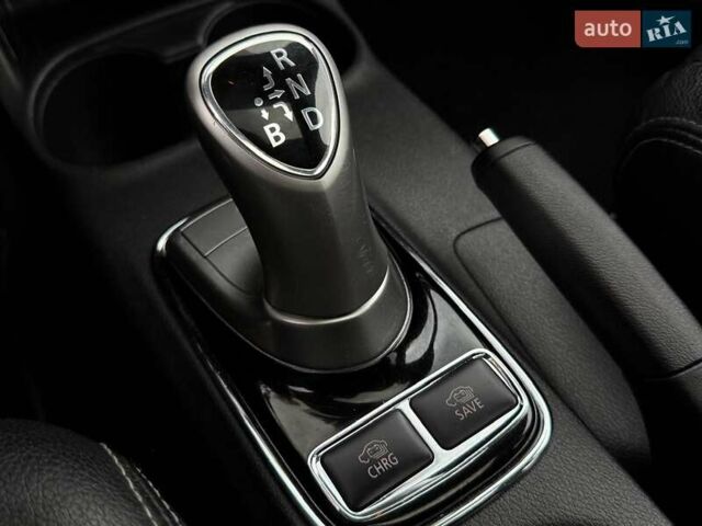 Мицубиси Аутлендер 2014 в Дрогобыче на Automoto.ua Белый Мицубиси Аутлендер, объемом двигателя 2 л и пробегом 228 тыс. км за 15300 $, фото 50 на Automoto.ua