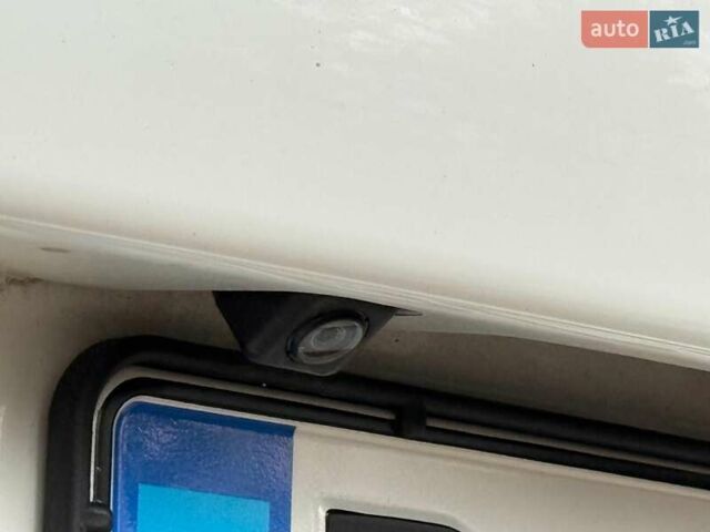 Мицубиси Аутлендер 2014 в Дрогобыче на Automoto.ua Белый Мицубиси Аутлендер, объемом двигателя 2 л и пробегом 228 тыс. км за 15300 $, фото 27 на Automoto.ua