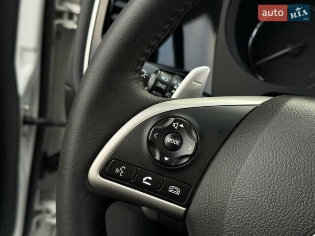 Белый Мицубиси Аутлендер, объемом двигателя 2.3 л и пробегом 214 тыс. км за 15499 $, фото 92 на Automoto.ua