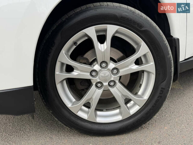 Белый Мицубиси Аутлендер, объемом двигателя 2.3 л и пробегом 214 тыс. км за 15499 $, фото 34 на Automoto.ua