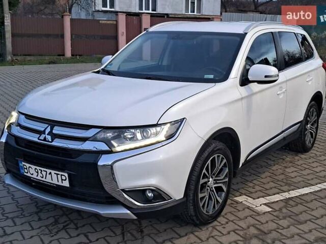 Білий Міцубісі Аутлендер, об'ємом двигуна 2.3 л та пробігом 130 тис. км за 14999 $, фото 37 на Automoto.ua