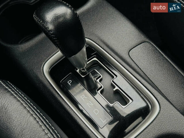 Белый Мицубиси Аутлендер, объемом двигателя 2.2 л и пробегом 140 тыс. км за 16200 $, фото 61 на Automoto.ua