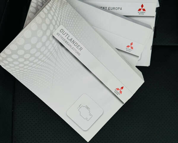 Белый Мицубиси Аутлендер, объемом двигателя 2.2 л и пробегом 140 тыс. км за 16200 $, фото 70 на Automoto.ua