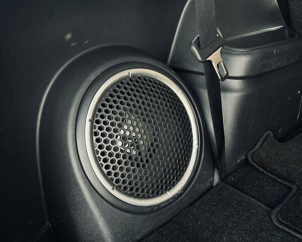 Белый Мицубиси Аутлендер, объемом двигателя 2.4 л и пробегом 147 тыс. км за 12999 $, фото 46 на Automoto.ua