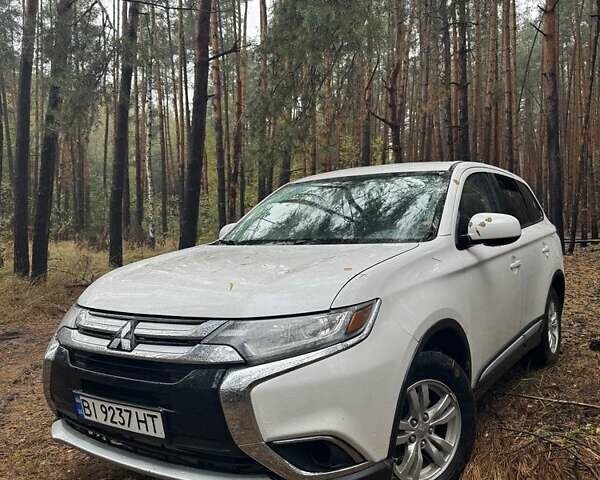 Білий Міцубісі Аутлендер, об'ємом двигуна 2.4 л та пробігом 91 тис. км за 15900 $, фото 18 на Automoto.ua