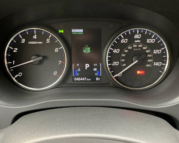 Белый Мицубиси Аутлендер, объемом двигателя 2.36 л и пробегом 47 тыс. км за 16000 $, фото 10 на Automoto.ua