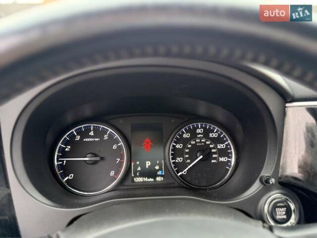 Белый Мицубиси Аутлендер, объемом двигателя 2.36 л и пробегом 191 тыс. км за 13950 $, фото 23 на Automoto.ua