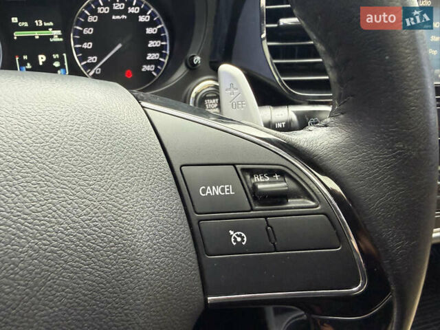 Белый Мицубиси Аутлендер, объемом двигателя 2.4 л и пробегом 159 тыс. км за 16700 $, фото 42 на Automoto.ua