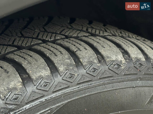 Белый Мицубиси Аутлендер, объемом двигателя 2.2 л и пробегом 140 тыс. км за 16200 $, фото 15 на Automoto.ua