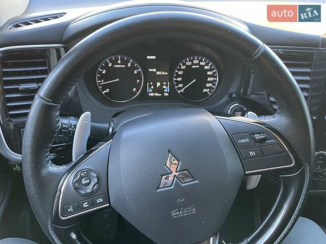 Белый Мицубиси Аутлендер, объемом двигателя 2 л и пробегом 146 тыс. км за 14500 $, фото 19 на Automoto.ua