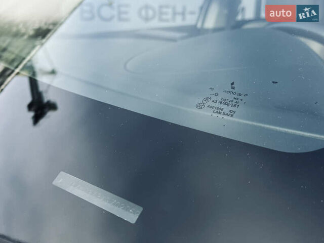 Белый Мицубиси Аутлендер, объемом двигателя 2.4 л и пробегом 147 тыс. км за 12999 $, фото 24 на Automoto.ua