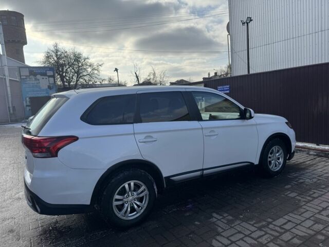 Белый Мицубиси Аутлендер, объемом двигателя 2.4 л и пробегом 91 тыс. км за 15900 $, фото 18 на Automoto.ua