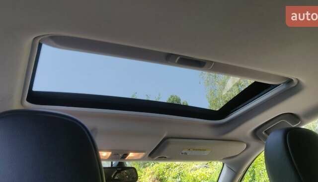 Белый Мицубиси Аутлендер, объемом двигателя 3 л и пробегом 115 тыс. км за 15300 $, фото 24 на Automoto.ua