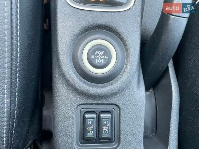 Белый Мицубиси Аутлендер, объемом двигателя 3 л и пробегом 115 тыс. км за 15300 $, фото 17 на Automoto.ua