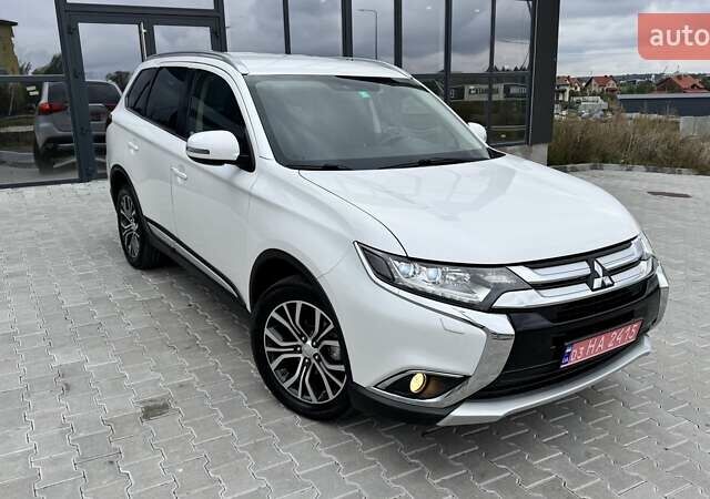 Белый Мицубиси Аутлендер, объемом двигателя 2.2 л и пробегом 199 тыс. км за 17999 $, фото 8 на Automoto.ua