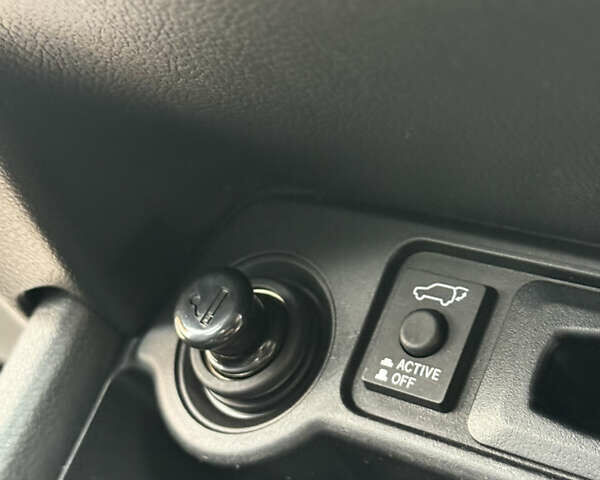 Білий Міцубісі Аутлендер, об'ємом двигуна 2.23 л та пробігом 215 тис. км за 17550 $, фото 46 на Automoto.ua