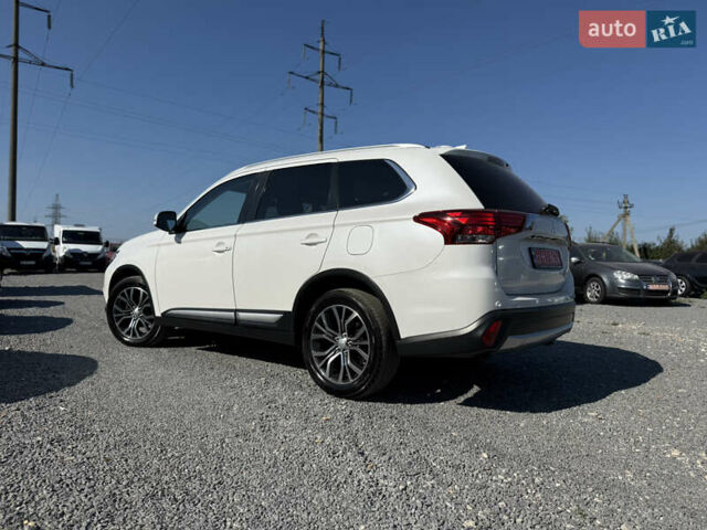 Белый Мицубиси Аутлендер, объемом двигателя 2.2 л и пробегом 240 тыс. км за 17999 $, фото 58 на Automoto.ua