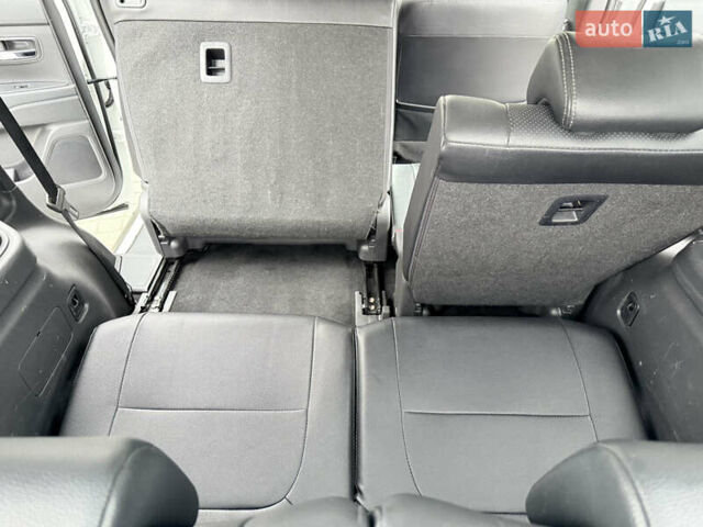 Білий Міцубісі Аутлендер, об'ємом двигуна 2.23 л та пробігом 215 тис. км за 17550 $, фото 79 на Automoto.ua