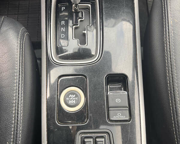 Білий Міцубісі Аутлендер, об'ємом двигуна 2.27 л та пробігом 145 тис. км за 18200 $, фото 24 на Automoto.ua